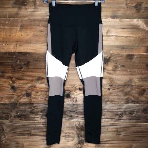 Zella Wonder Black Taupe Cream Color Block 7/8 Stretchy Leggings Sz Small - Picture 2 of 7
